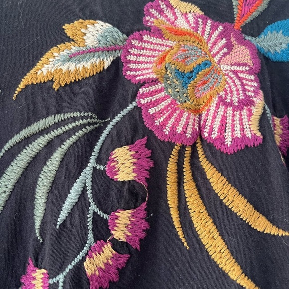 Johnny Was Sidonia Bishop Sleeve Top Embroidered Floral - Picture 4 of 8